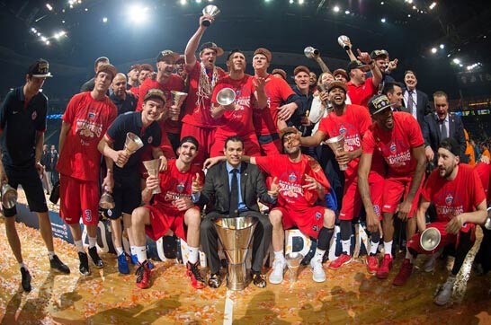 媒体人：13名球员出征韩国，张宁等五名集训球员已解散各自回队（媒体人称：13人赴韩，张宁等5名集训球员已离队回各队）