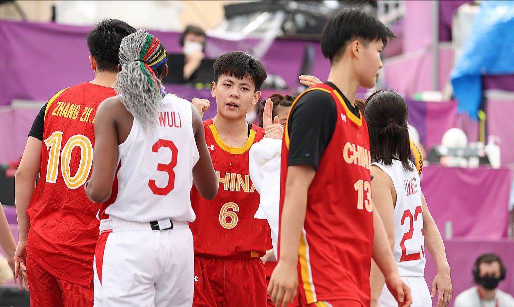 奥布拉克：我们有机会扳平比分；对方很容易就往中路完成传球（奥布拉克：原本能扳平；对手中路传递太轻松）