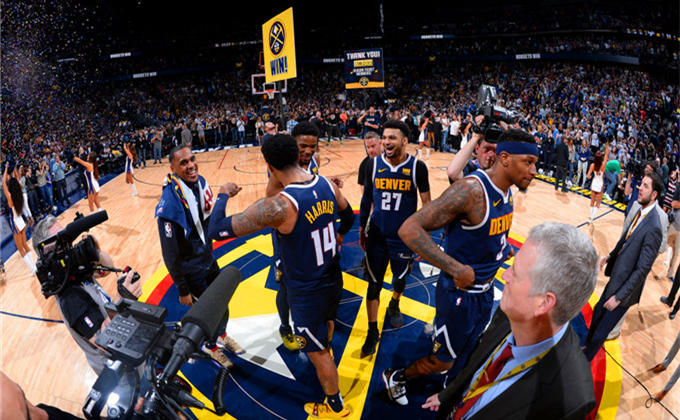 电讯报：斯特林6年前对亚特兰大狂轰4球，现如今已成隐形人（电讯报：曾对亚特兰大上演大四喜的斯特林，如今在队中几乎隐身）