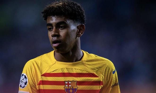 阿斯：佩德里下轮西甲预计出场15分钟；拉菲尼亚也将回归首发（阿斯：佩德里下轮西甲出场时间或控制在15分钟，拉菲尼亚回归首发阵容）