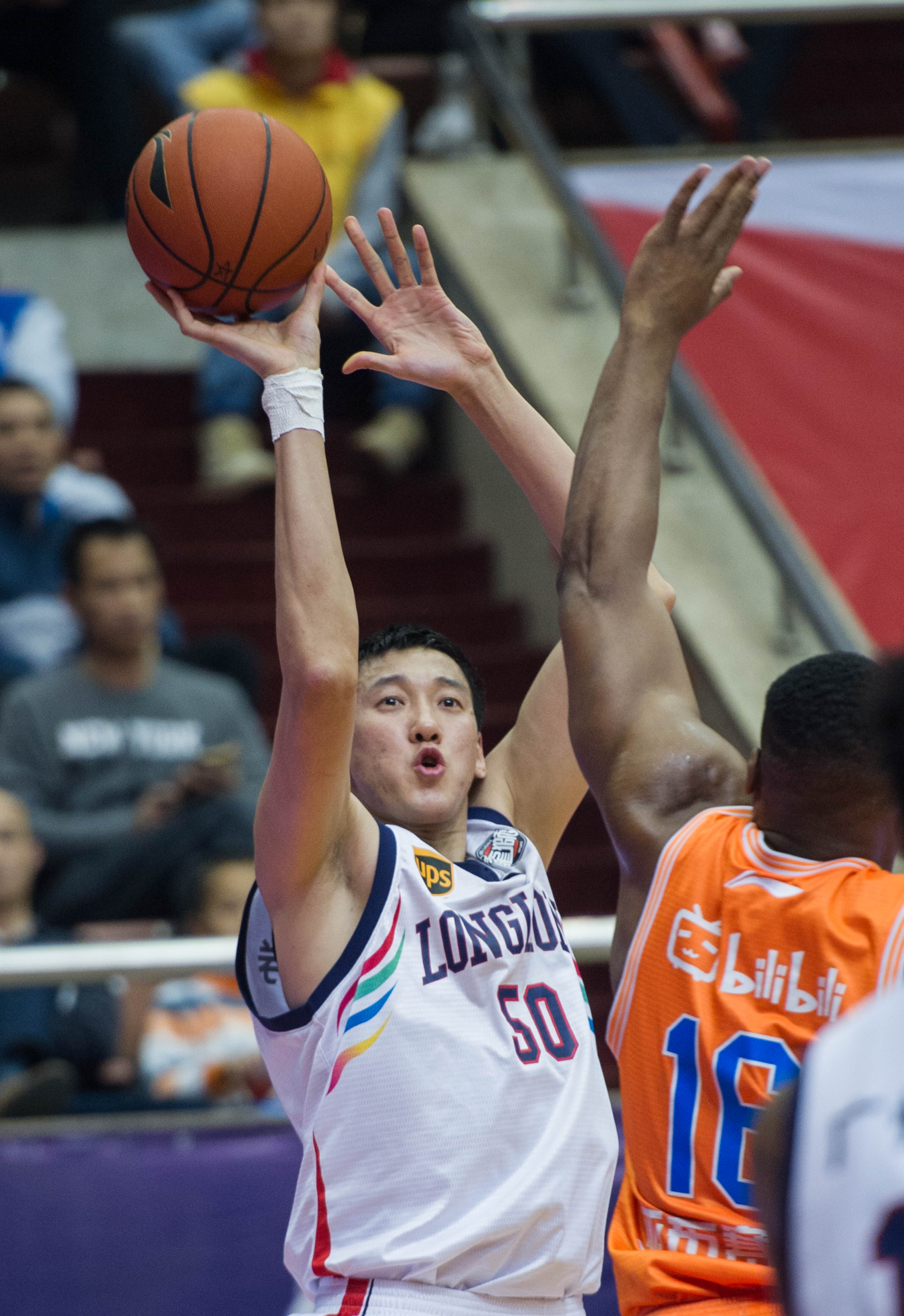 有些夸张！雷霆首发5人正负值全部30+（雷霆首发五人正负值齐刷30+）