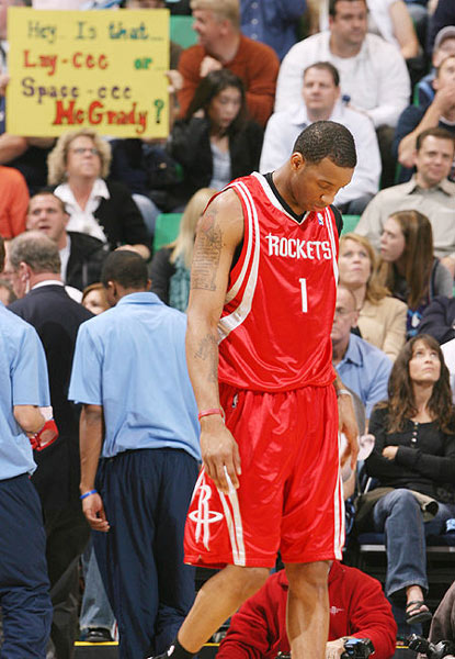 津门虎战申花球票明日12点开售：主队区80-380元，客队区160元（津门虎对申花门票明日12：00开售：主场80-380元，客场160元）